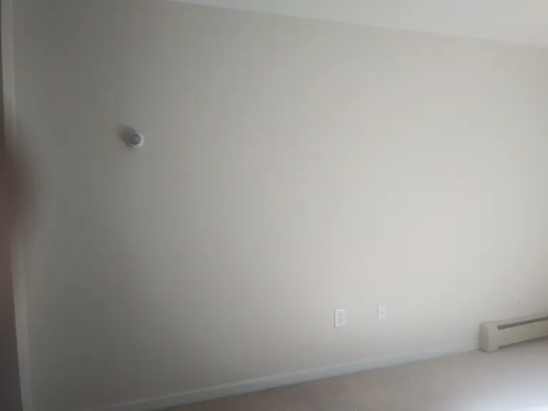 19 Sunset Ave — Photo 3
