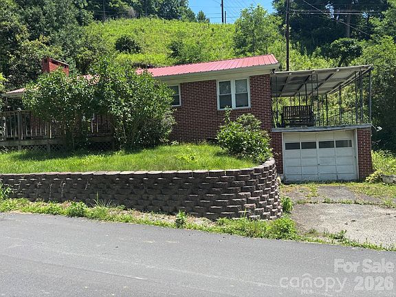 4th image of 637 Toe Cane Rd