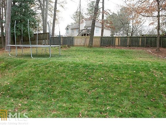 3rd image of 130 Sheffield Dr