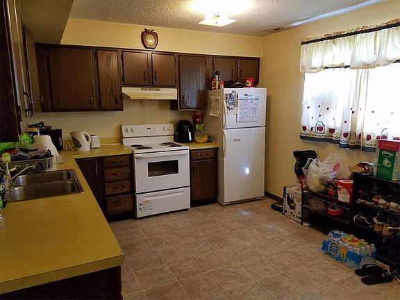 2nd image of 516 Barnett Dr