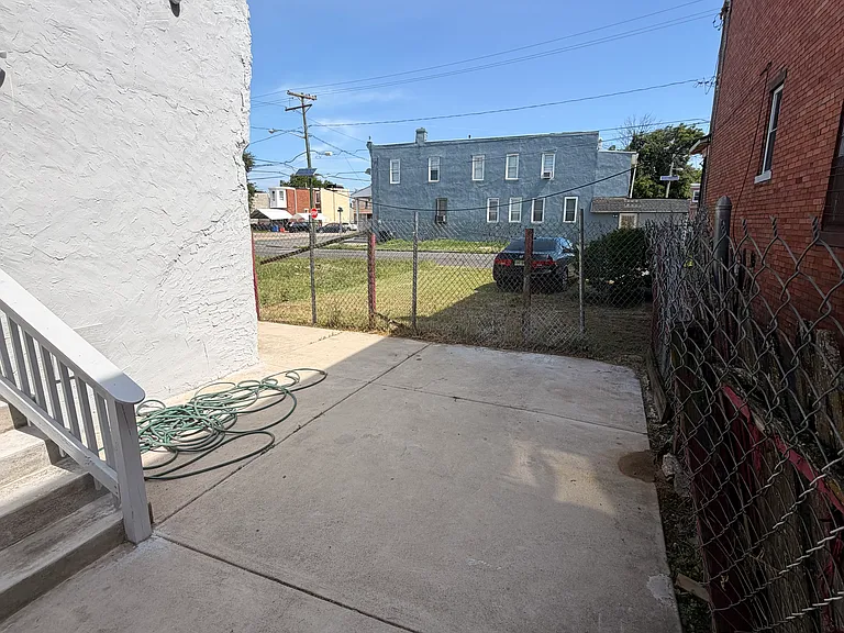 832 N 6th St — Photo 18