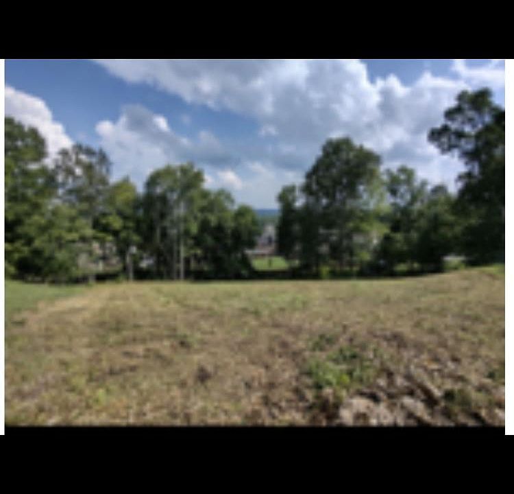 1st image of 3356 Whispering Oaks Dr