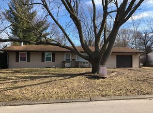 1502 Centennial Dr, Champaign, IL