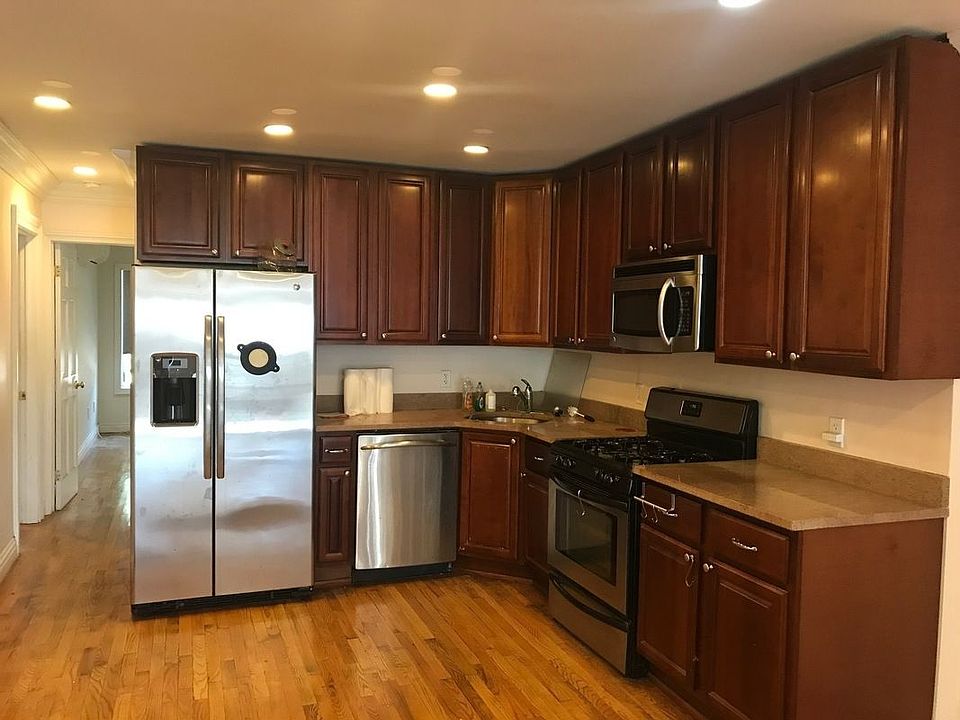 1st image of 282 Atlantic Ave #2