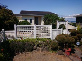 3807 57th Ave SW, Seattle, WA 98116