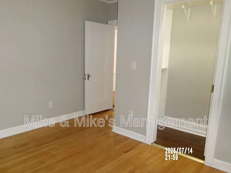 6424 W Chambers St — Photo 20