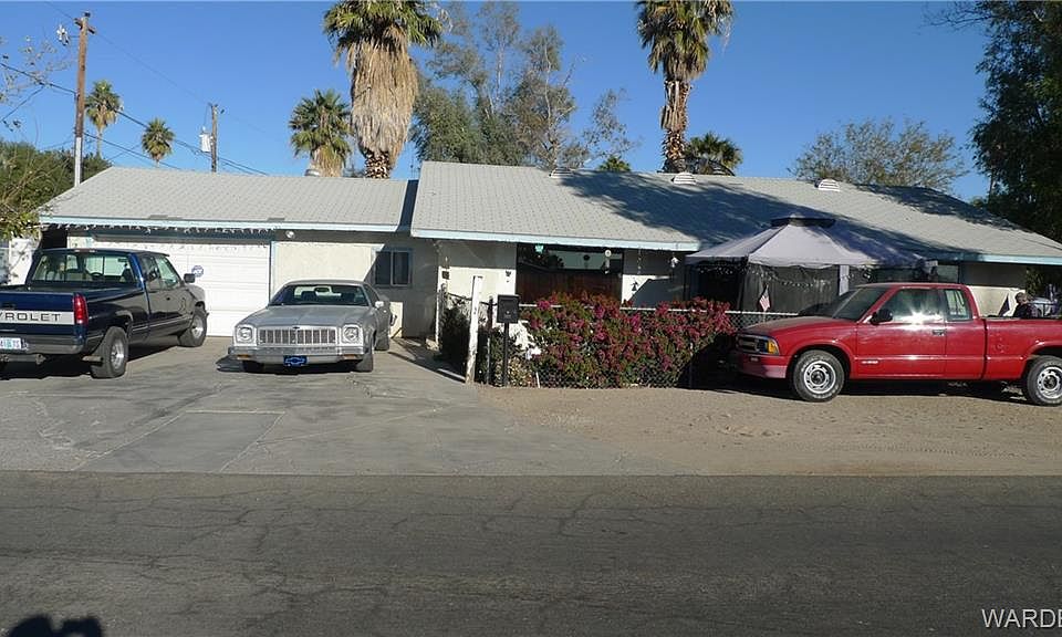 1st image of 267 Thunderbird Ln