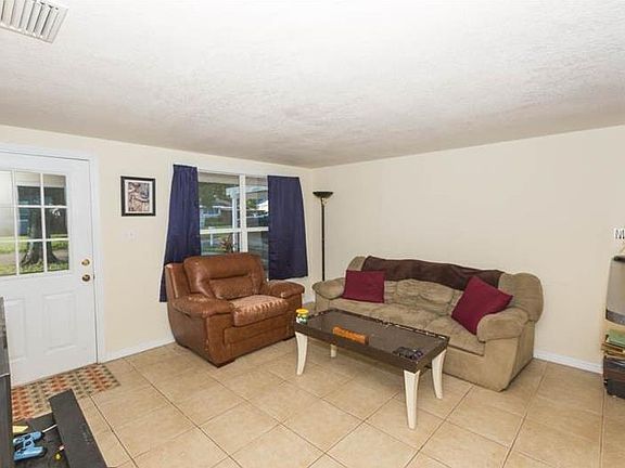 4th image of 1509 W River Shore Way