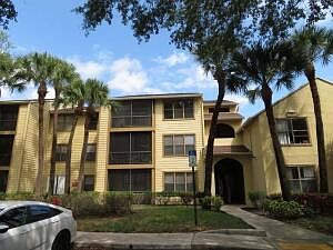 1st image of 2317 N Congress Avenue #17