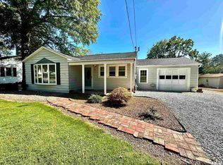 1721 Dorris Heights Rd, Harrisburg, IL 62946