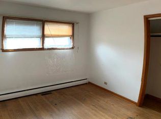 20729 Travers Ave, Chicago Heights, IL 60411