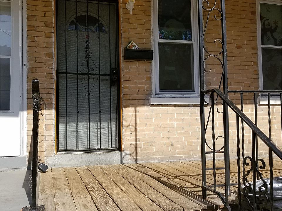 1st image of 221 S Harrison St