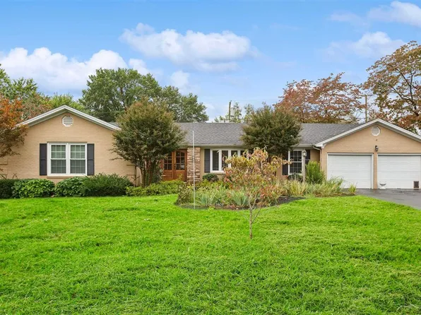 1605 Redwood Way, Bowling Green, KY 42103