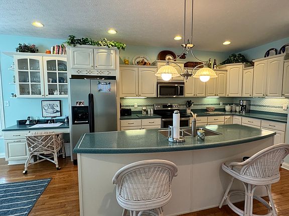 5th image of 16238 Quartz Dr
