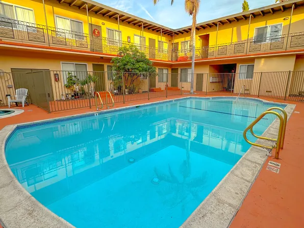 4500 E 7th St APT 5, Long Beach, CA 90804