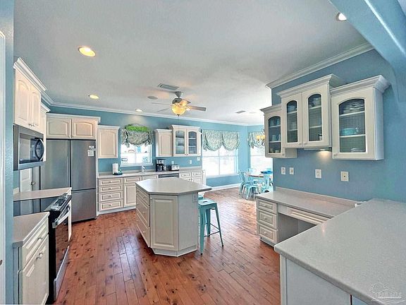 3rd image of 1206 Maldonado Dr