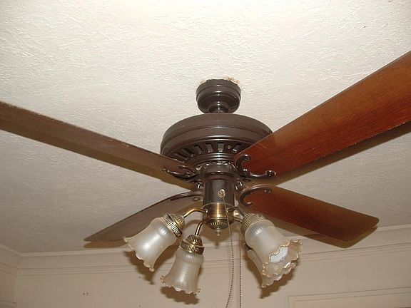 2nd image of 301 N Quincy Ave #B