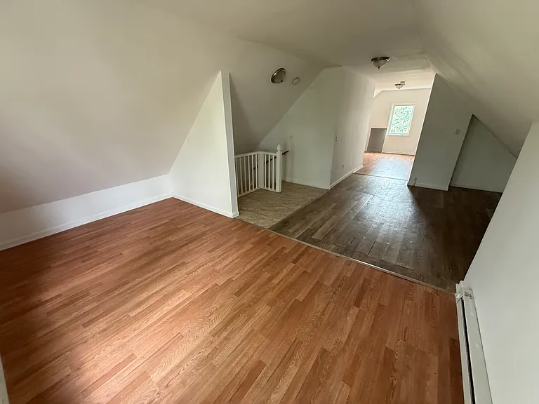 537 S Park St #2 — Photo 8