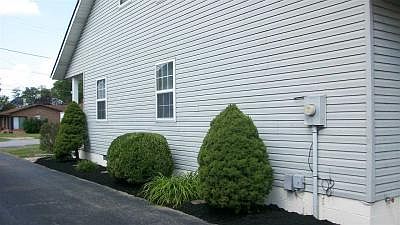 3rd image of 601 McClung Ave