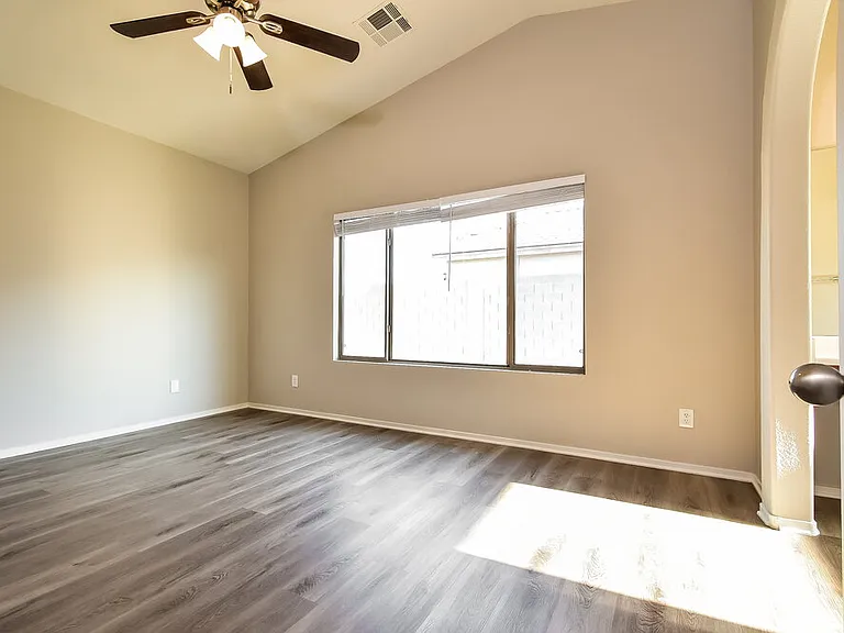 4828 Rush Springs Dr — Photo 10