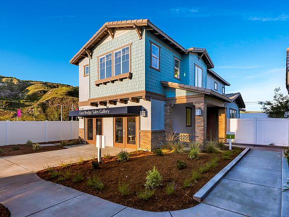 3rd image of 158 Lantana St #2R518T