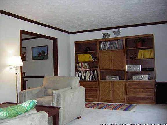 3rd image of 8934 W Pinyon Ct