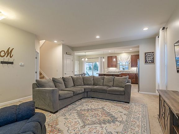 5th image of 1115 Harlowe Ln