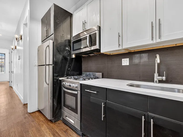 507 Central Ave #1B — Photo 2