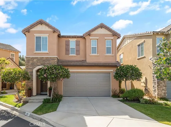 361 Bayside Ct, Costa Mesa, CA 92627