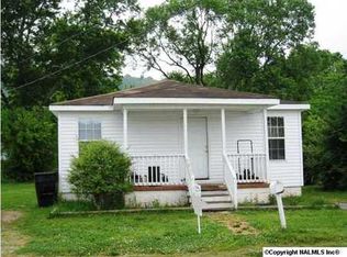 905 Williams Ave NE, Fort Payne, AL 35967