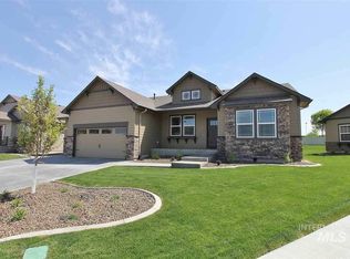 2416 W Coneflower Ct, Nampa, ID 83686