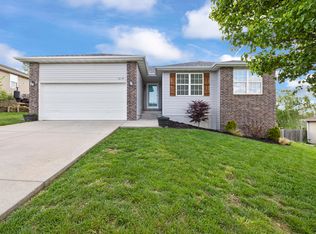 1209 S 13th St, Ozark, MO 65721