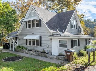 580 Indiana Ave, Aurora, IN 47001