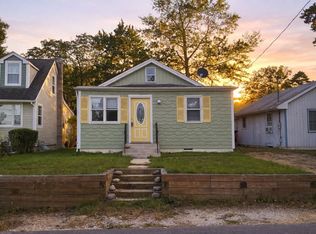 1629 Farragut Ave, Toms River, NJ 08753