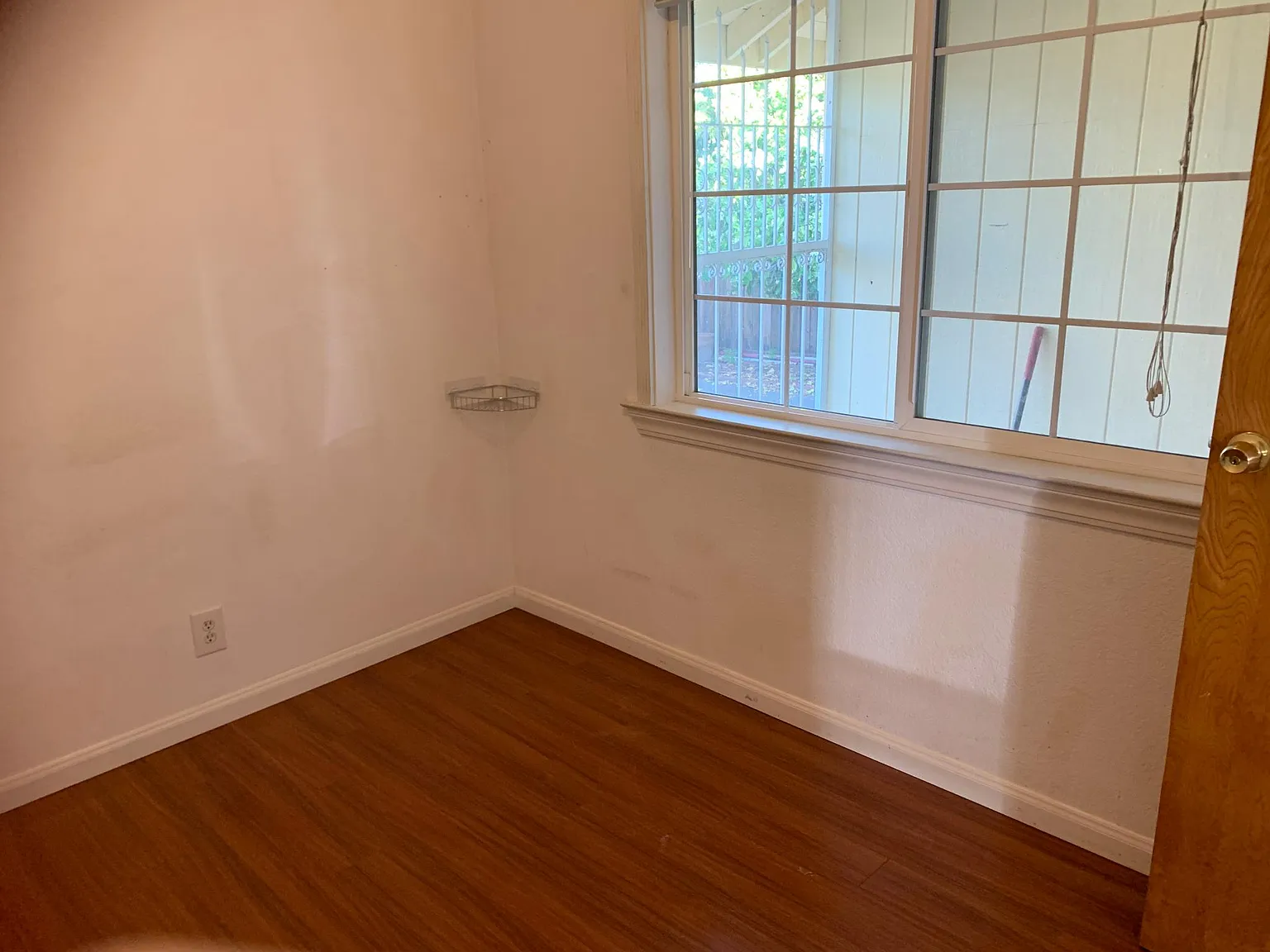 3 bed, 2.5 bath, 1945 sqft, $4,250 — Photo 4