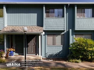 283 College View Dr, Rohnert Park, CA 94928