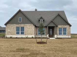 117 Big Sky Rd, Decatur, TX 76234