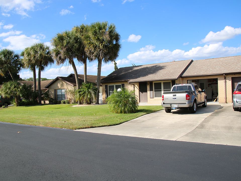 1st image of 5 Hillcrest St