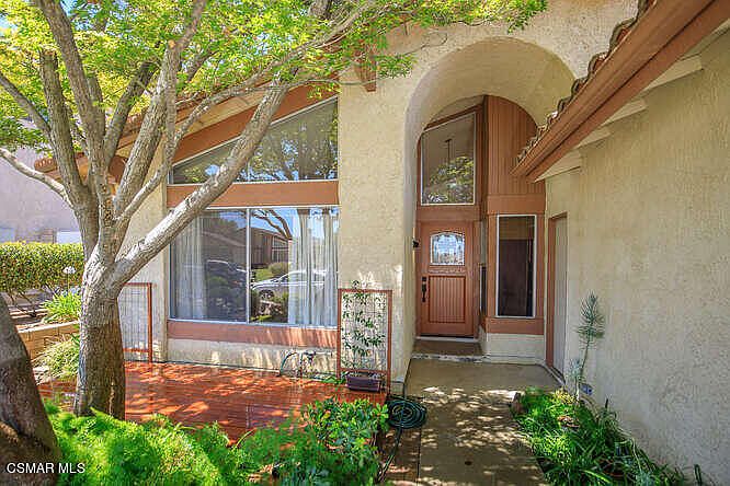 1st image of 761 Calle Las Colinas