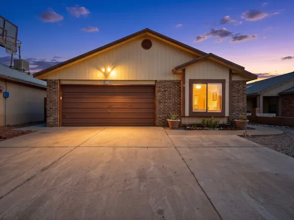 7719 San Augustine St NW, Albuquerque, NM 87120