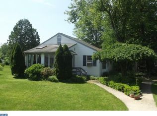 2429 Park Rd, Warrington, PA 18976