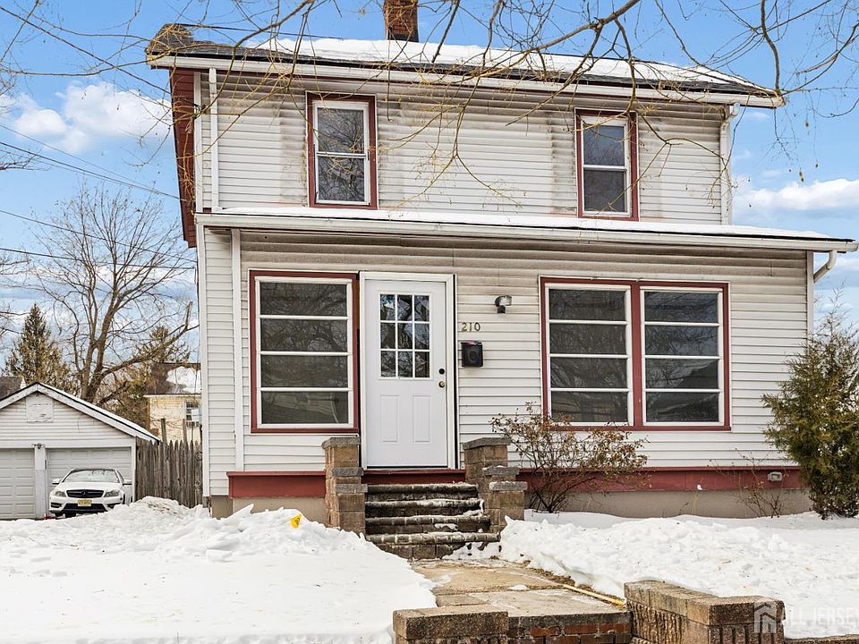 1st image of 210 Rock Ave