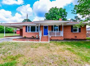 1629 Sandra Dr, Fayetteville, NC 28304