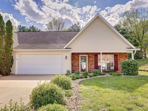 1147 W Sugarberry Ct, Bloomington, IN 47404