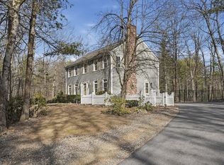 4 Charnock Cir, Rutland, MA 01543