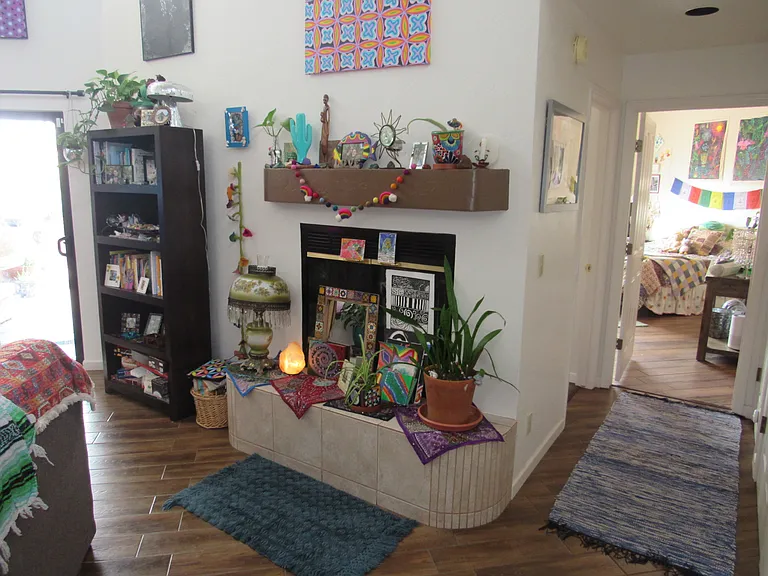 143 E Bowers Ct — Photo 7