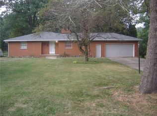 1073 Morningview Dr, Tallmadge, OH 44278