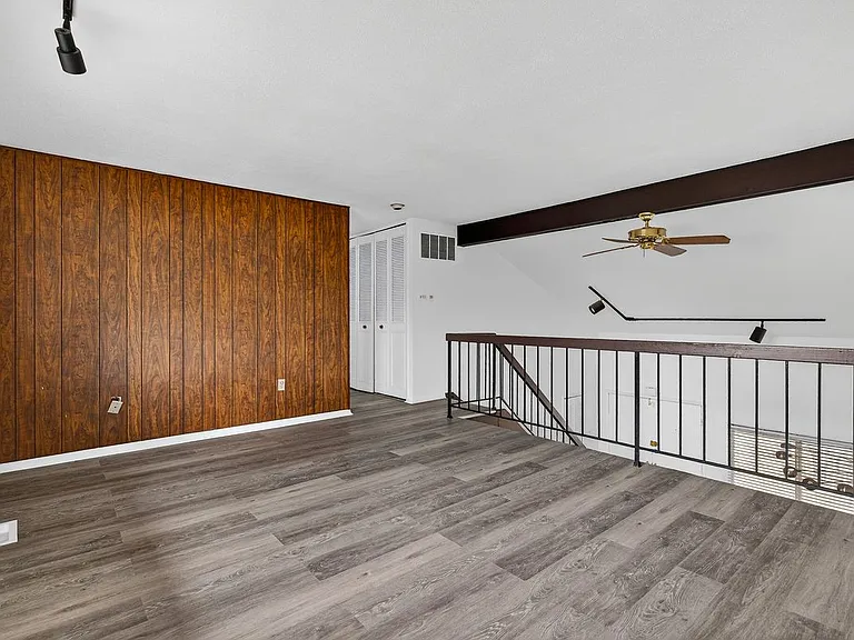 8801 Monmouth Dr — Photo 21