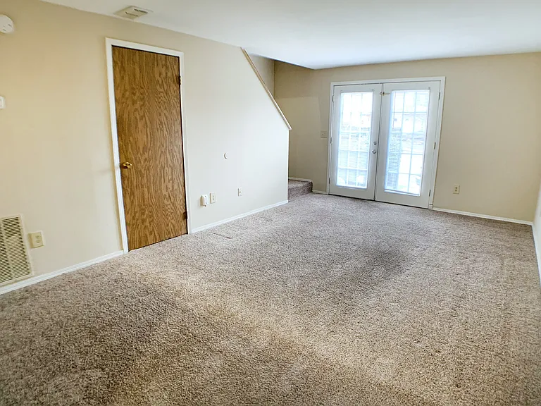 Woodhills Apartments — Photo 51