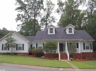 3105 Greenbrier Dr, Benton, AR 72015